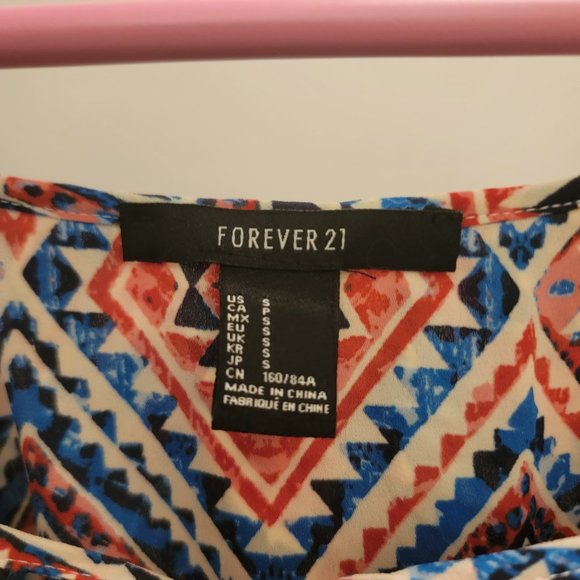 Forever 21 small top - Picture 2 of 3